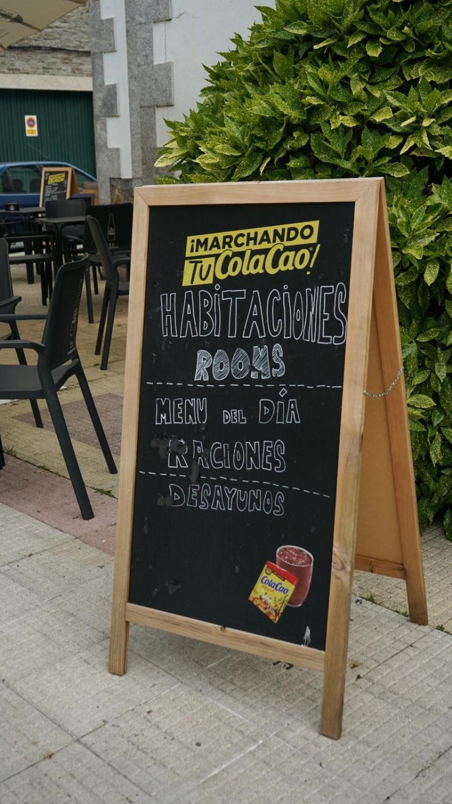 Pension Castro Parrillada Samos Buitenkant foto